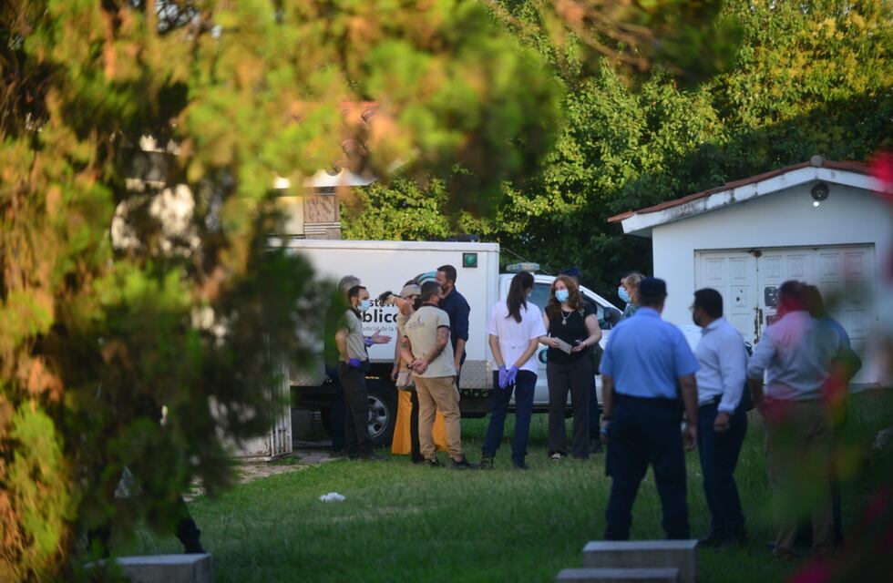 Homicidio en Córdoba: investigan la muerte de un hombre que apareció maniatado y baleado