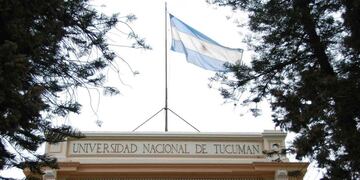 Universidad Nacional de Tucumán.