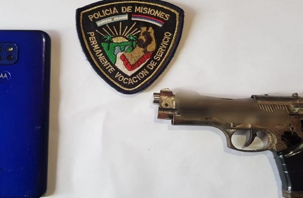 Recuperaron un teléfono celular robado en Jardín América