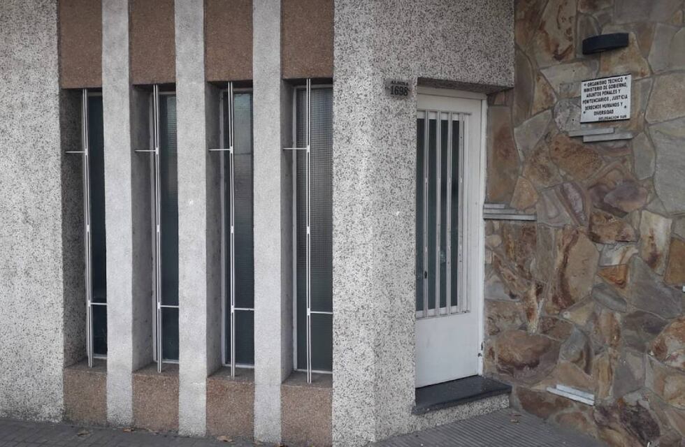 Ataque a tiros y amenazas en la Oficina de Asuntos Penitenciarios