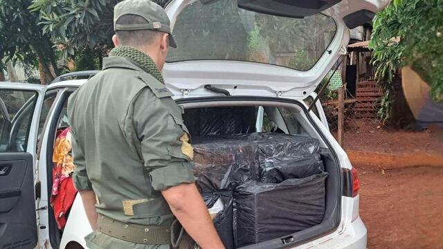 Wanda: incautan cigarrillos de contrabando.