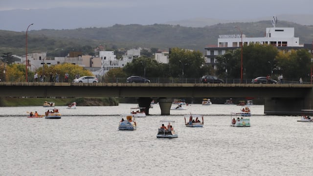 Carlos Paz paisaje nublado.