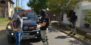 Controles en barrios de Córdoba