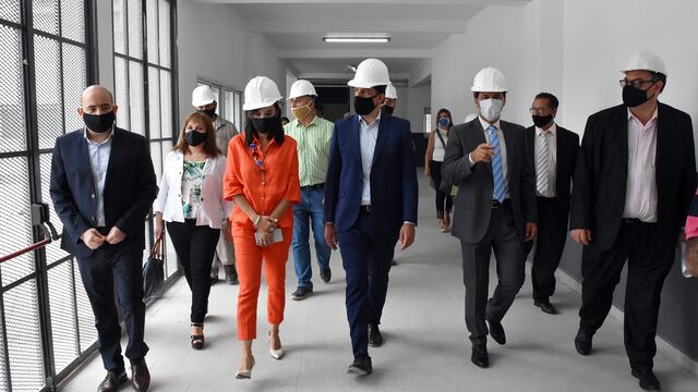 La Banda: el ministro Nicolás Trotta visitó la construcción de la Técnica N° 6