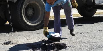 Comenzaron con el bacheo de calles