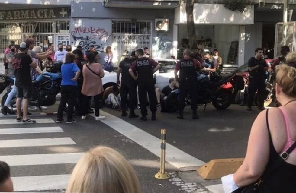 Habló la madre de uno de los detenidos por la violación de la joven en Palermo