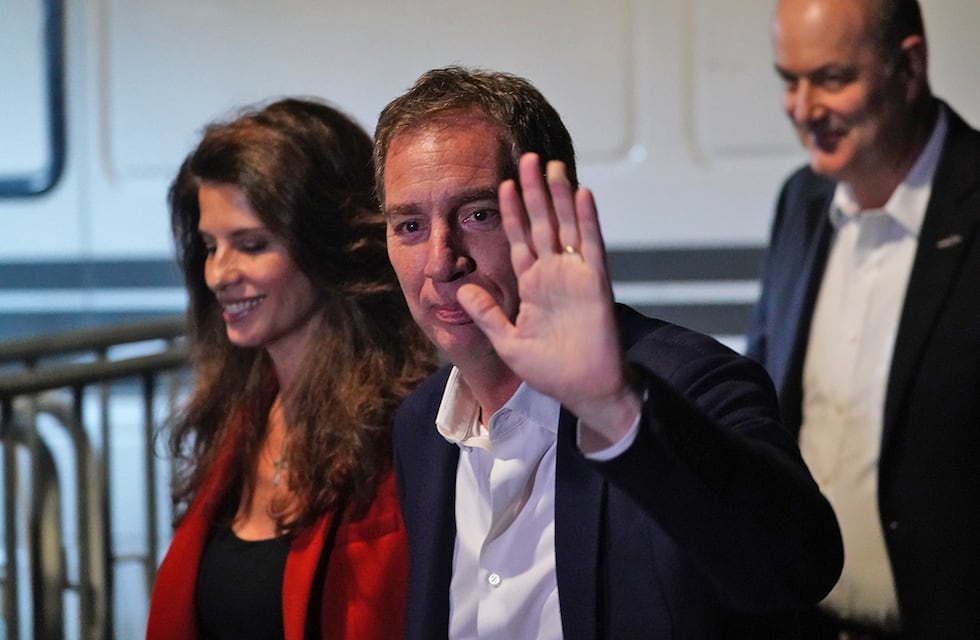 El “Pelado” Santilli: el diputado provincial electo cumplió su particular promesa si ganaba en la Provincia