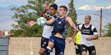 Gimnasia de Mendoza e Independiente Rivadavia jugaron amistoso de cara al torneo Primera Nacional.