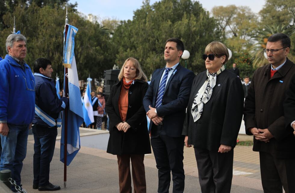 Rafaela rindió homenaje al General José de San Martín