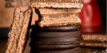 La receta de la abuela, sin secretos: cómo hacer alfajores caseros de chocolate