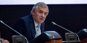 Con el tradicional mensaje del titular del Poder Ejecutivo al pleno de la Cámara de Diputados y a la ciudadanía en general, quedó habilitado un nuevo periodo ordinario de sesiones en la Legislatura de Jujuy.