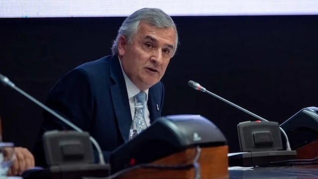 Con el tradicional mensaje del titular del Poder Ejecutivo al pleno de la Cámara de Diputados y a la ciudadanía en general, quedó habilitado un nuevo periodo ordinario de sesiones en la Legislatura de Jujuy.