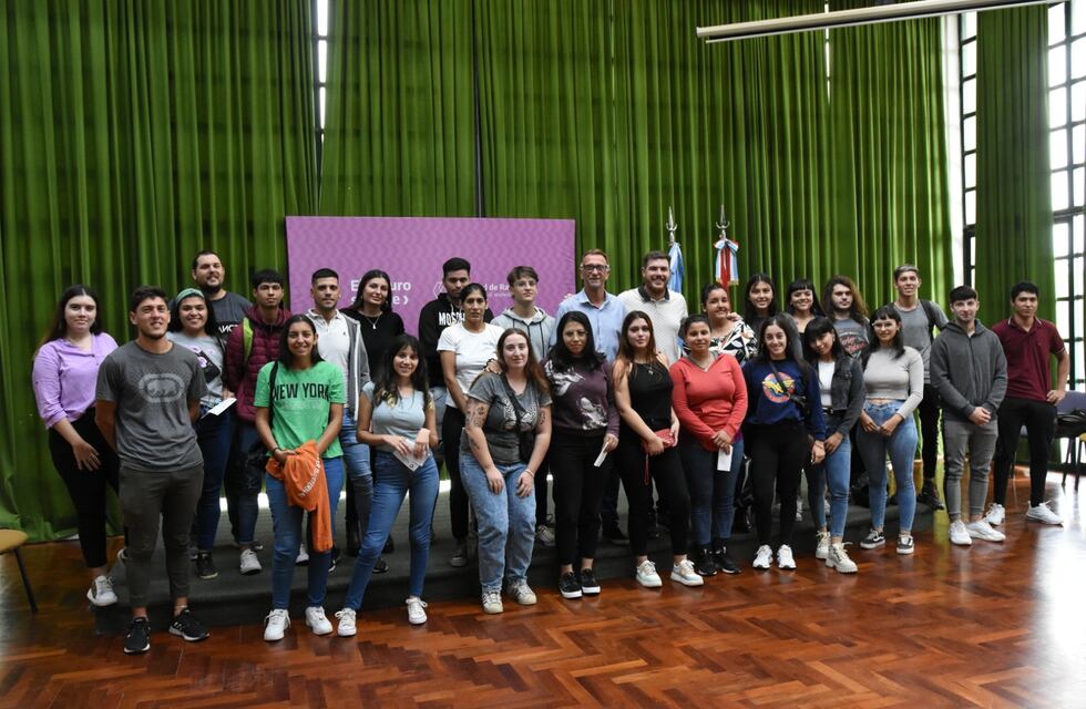 En tres meses, más de 100 jóvenes sumaron su primera experiencia laboral