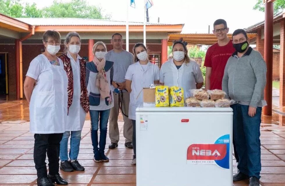 COSPVAL realizó donaciones a dos escuelas de Comandante Andresito