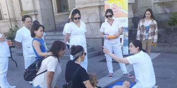 Capacitación en RCP Básico en la Plaza San Martín