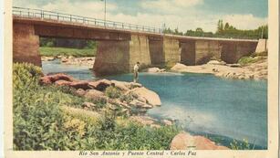 Puente central de Carlos Paz en 1954.