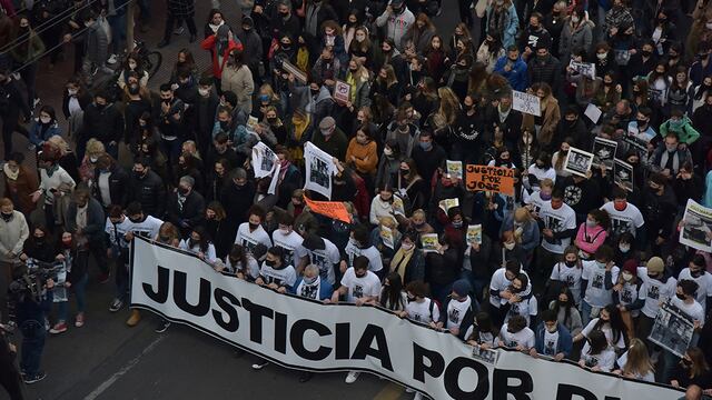 Concentración para marchar por Blas Correas asesinado en otro hecho más de gatillo fácil por la Policía de Córdoba.