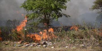 Incendio autopista Córdoba - Rosario (Facundo Luque / La Voz).