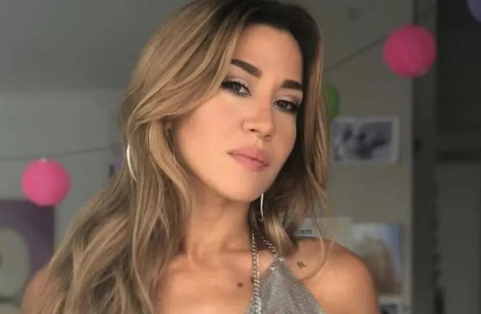 Jimena Barón lució un conjunto de ropa interior y demostró que los colores tierra son lo que se viene