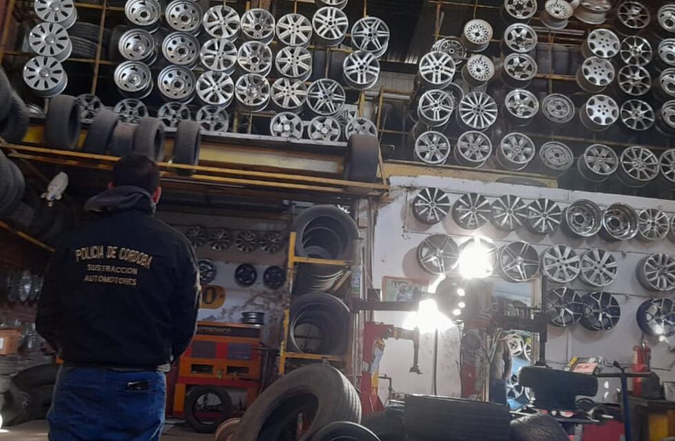 26 detenidos en Córdoba, por robo de autos con inhibidores de alarmas