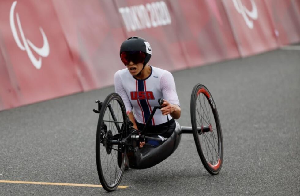 Juegos Paralímpicos: Oksana Masters, la atleta marcada por el desastre de Chernobyl que ganó un oro en Tokio 2020