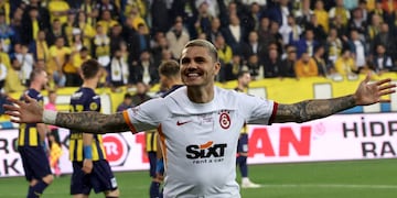 El delantero de 30 años se mudó a Estambul en 2022.