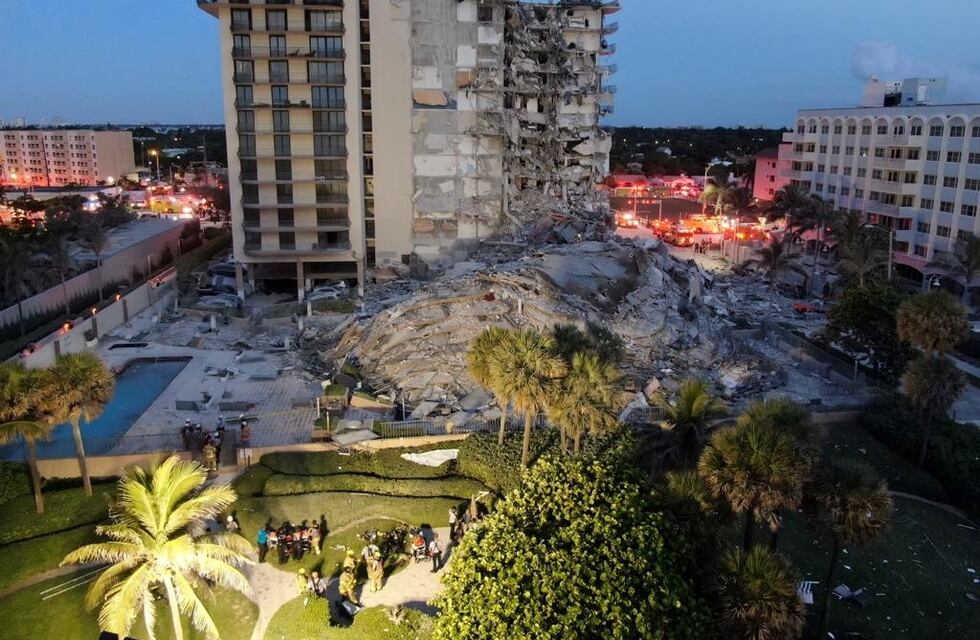 Encontraron con vida a uno de los argentinos en el derrumbe de Miami y buscan a otros nueve