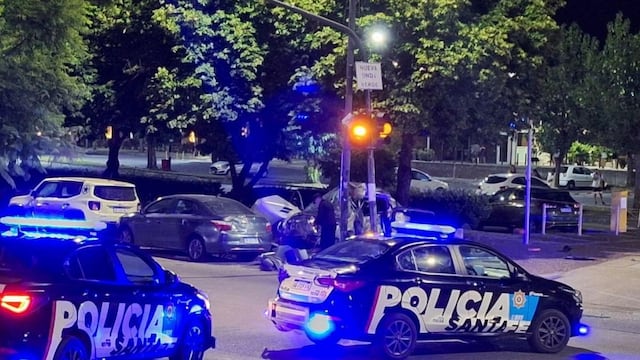 El desgarrador grito del padre que vio morir a su familia en Rosario: “Me dejaste sin hija”. Foto: Cadena 3.