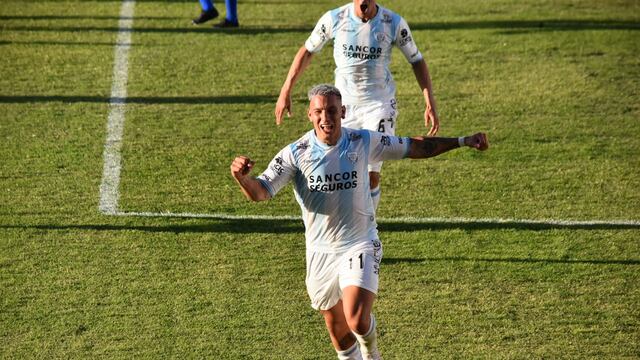 Enzo Copetti, autor de dos goles en la victoria de Atlético de Rafaela sobre Tigre por 3 a 2