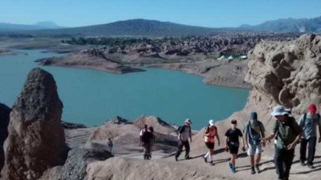 Dique de Ullum, uno de los lugares turísticos más concurridos