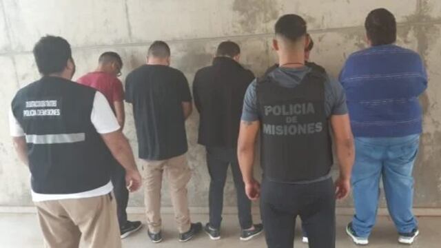 Posadas: tras una persecución detuvieron a cinco presuntos estafadores.