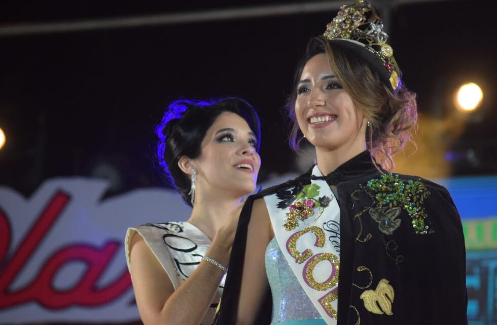 Vendimia 2022: Godoy Cruz tuvo su fiesta para alquilar balcones y Lucila Baigorria fue elegida reina