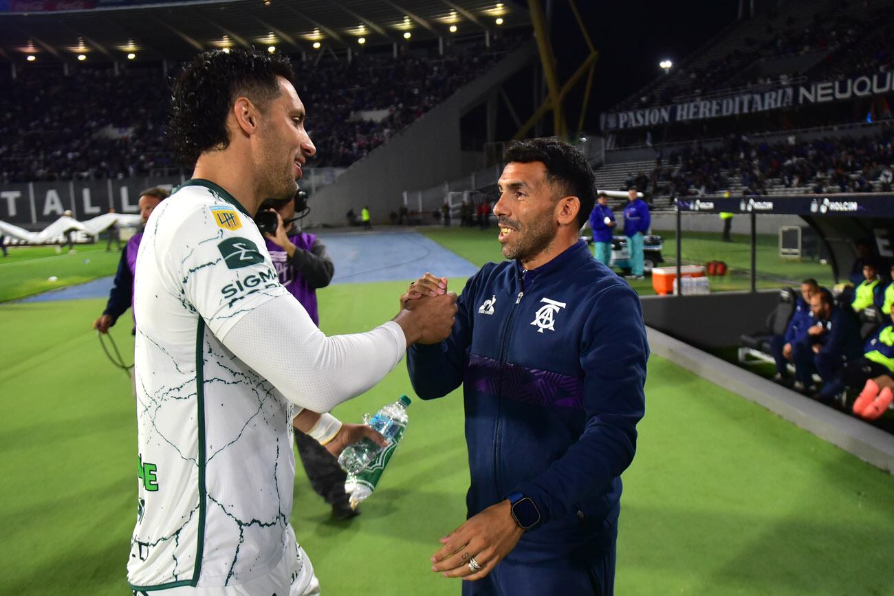 Talleres venció a Sarmiento en el estadio Kempes con gol de Nahuel Bustos.  (Nicolás Bravo / La Voz)