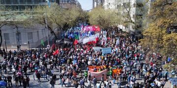 Manifestación por la Democracia y la paz.