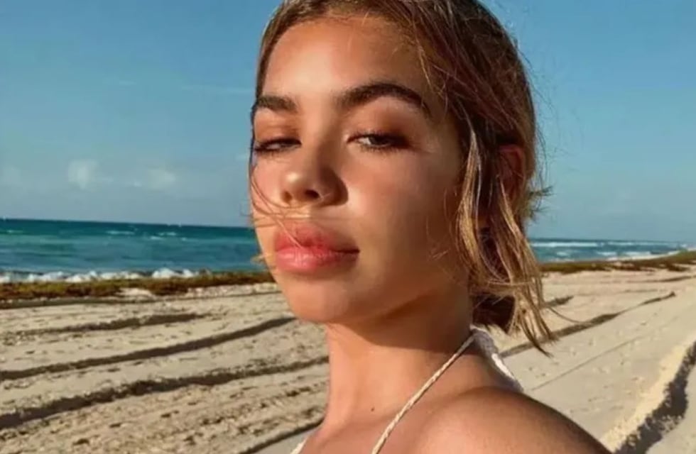 El sensual video de Anna Chiara, la hija de Andrea Del Boca, posando frente al espejo que causó furor
