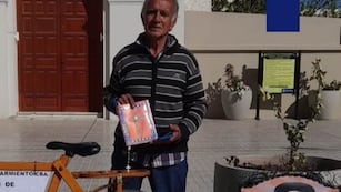 Walter viajará en bici de Córdoba a Luján para cumplir una promesa.