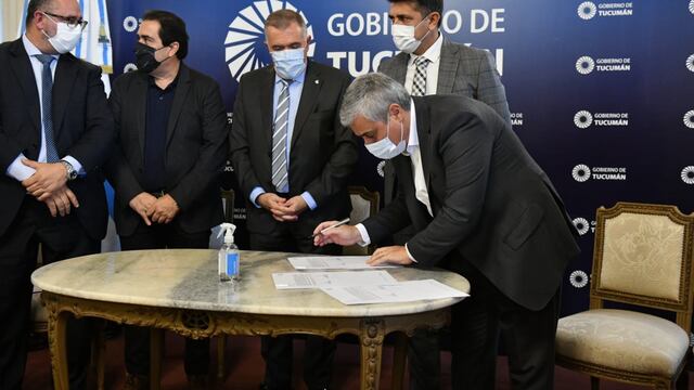 Se firmó el convenio para la extensión y prórroga de la Tarifa Social Eléctrica, beneficio que en la oportunidad llegará a 170.000 hogares.