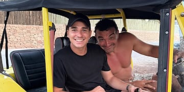 Julián Álvarez y Agustín Creevy se juntaron para vacacionar junto a sus parejas e hicieron de todo.