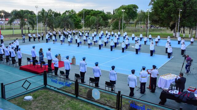 Egreso de la promoción N° 82 de la Escuela de Oficiales Dr. Salvador Maciá de Paraná
