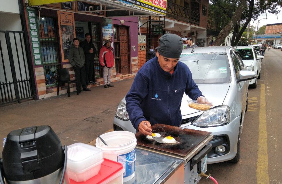 Desayuno regional al paso en Puerto Iguazú