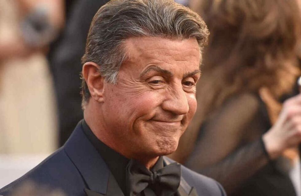 El curioso negocio de Sylvester Stallone: lanzó panquequeras con forma de Rocky Balboa