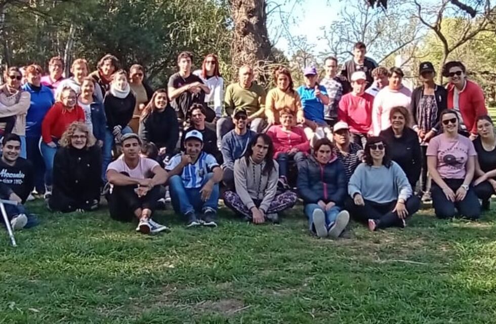Casa Taller festejó la primavera en el Parque Cabañas de Tres Arroyos