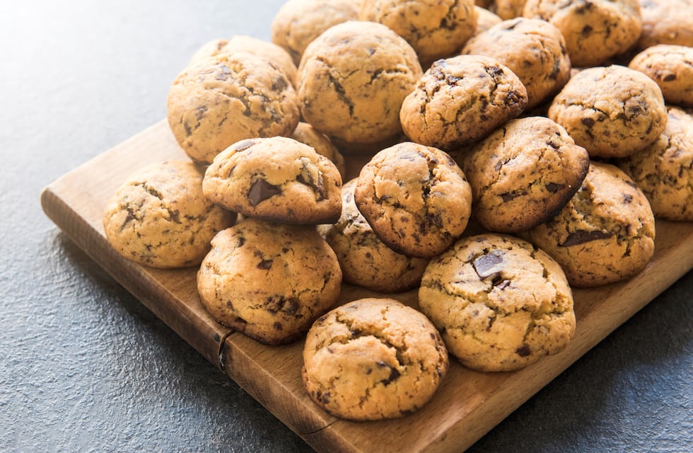 En simples pasos: cómo hacer mini cookies ideales para emprender o disfrutar en la merienda