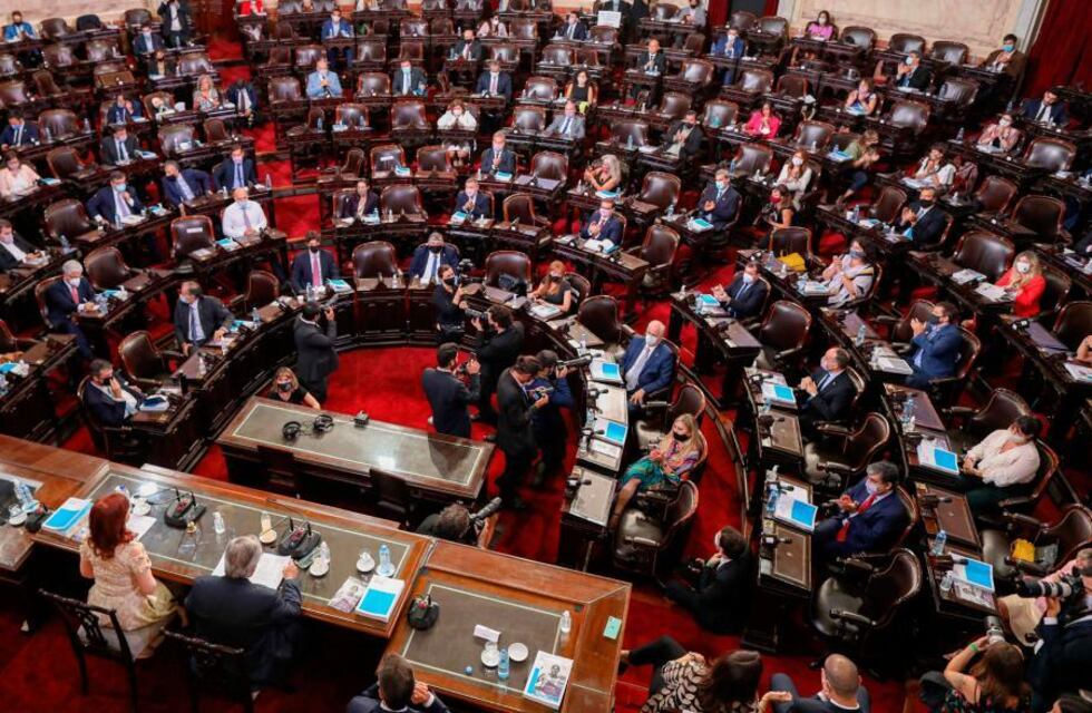 Monotributo y Ganancias: el Senado los tratará este jueves