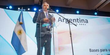 Alberto Fernández