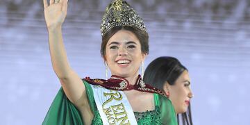 Ana Laura Verde, de La Paz, es la nueva reina