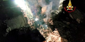 El derrumbe en Italia dejó al menos tres muertos.