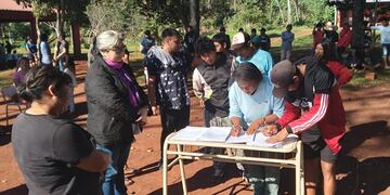 Puerto Iguazú: buscan crear un trabajo en conjunto entre la policía y las comunidades guaraníes.