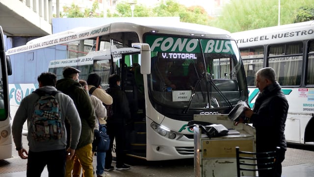 Transporte Interurbano. Decretaron un paro del servicio en Córdoba. (Nicolás Bravo / La Voz)