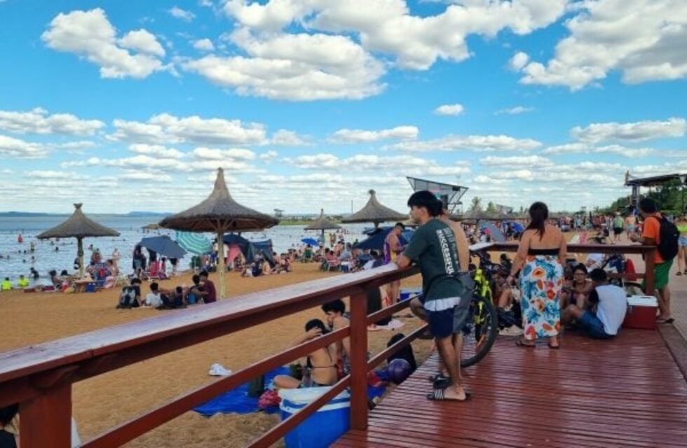 Navidad al aire libre en Misiones: playas, campings y arroyos fueron los lugares escogidos para celebrar